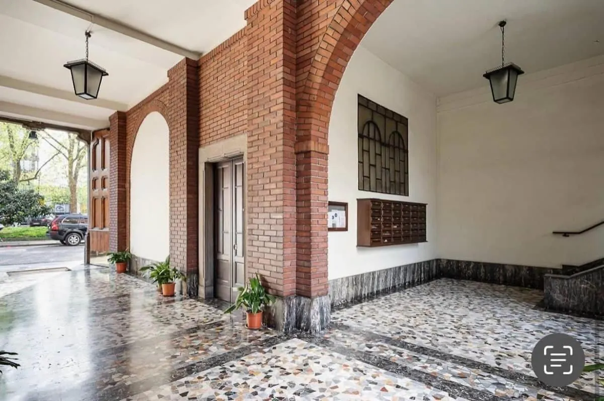 Arco Della Pace Elegante Loft Apartment Milan